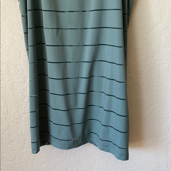 Perfect condition soft blue Athleta racerback - Picture 3 of 5